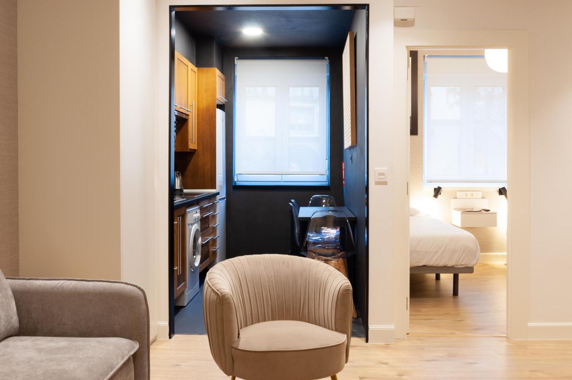 Vivienda Turistica En Bilbao La Vieja Con Wifi Y Parking Apartment Exterior foto