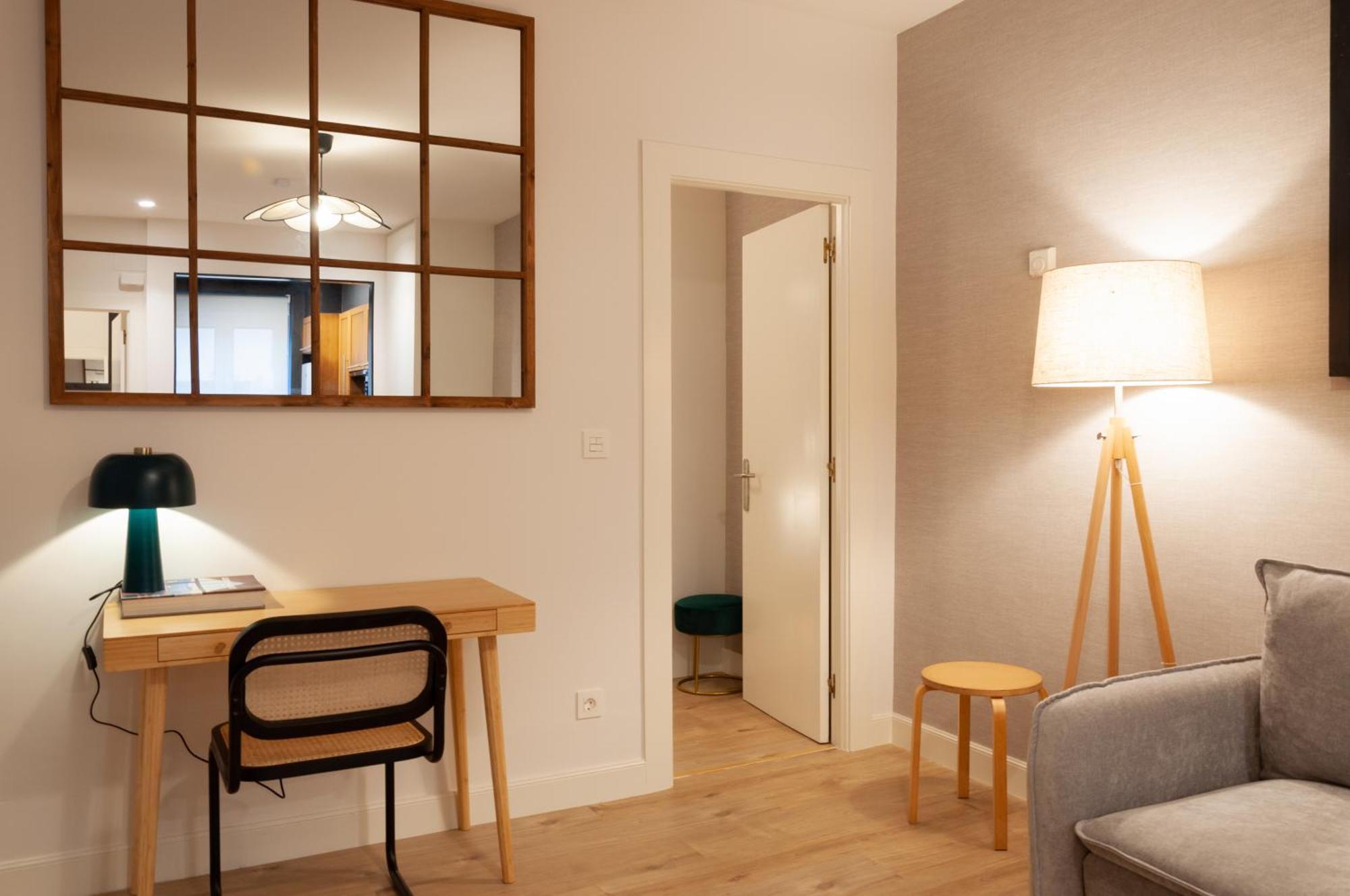 Vivienda Turistica En Bilbao La Vieja Con Wifi Y Parking Apartment Exterior foto